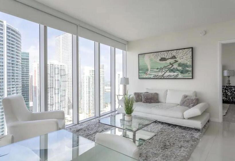 高级套房带海景, Icon Brickell Residences