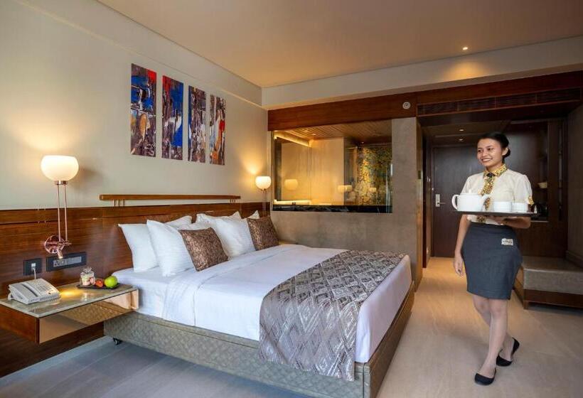 اتاق لوکس, Yu Hotel Candolim
