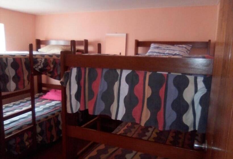 تختخواب در اتاق مشترک, Aventura Chachapoyas Backpackers