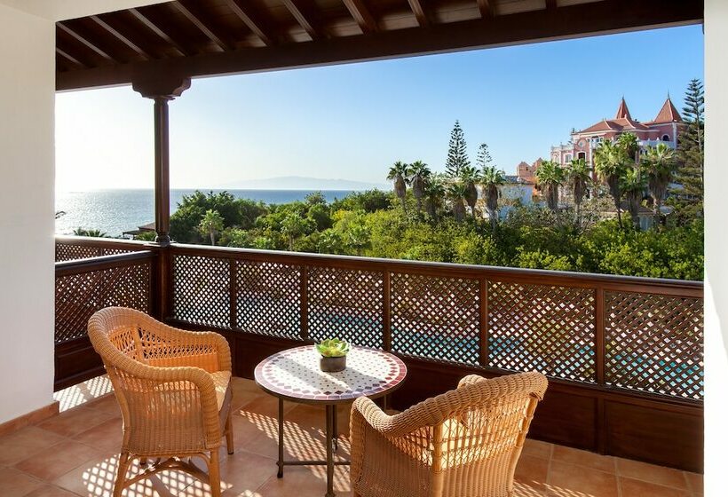 سوییت با چشم‌انداز جانبی دریا, Gran Tacande Wellness & Relax Costa Adeje