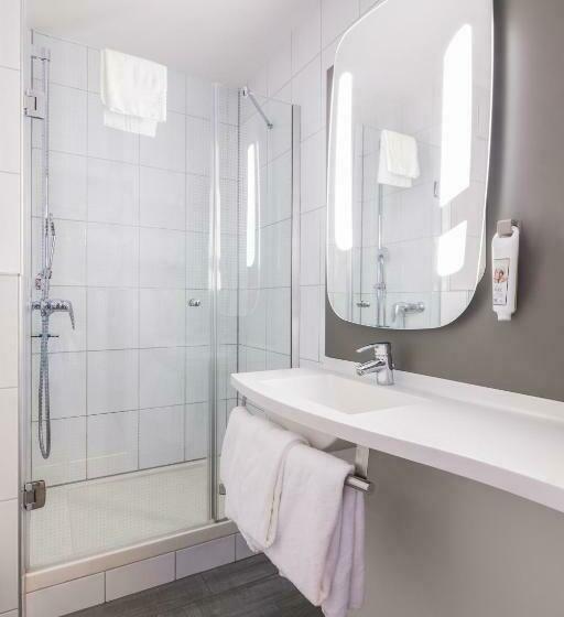 اتاق استاندارد, Ibis Zurich Messe Airport