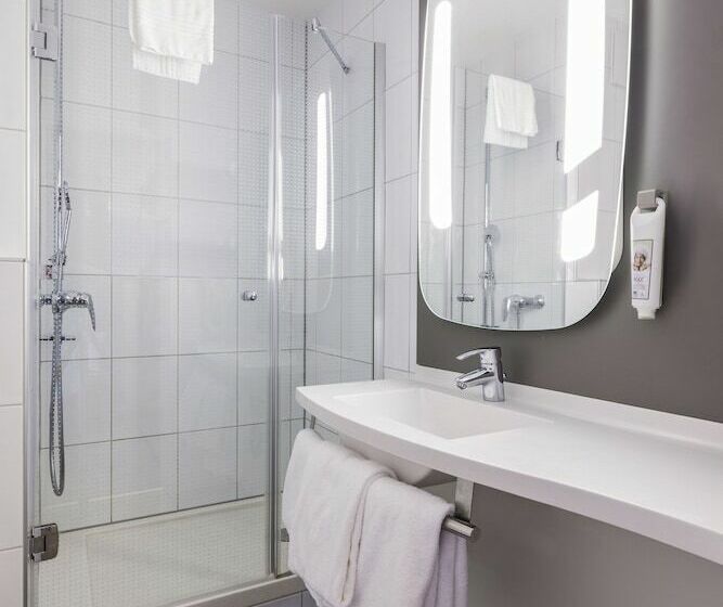 اتاق استاندارد, Ibis Zurich Messe Airport