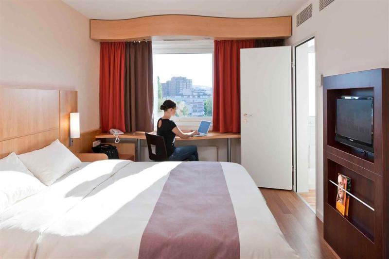 اتاق استاندارد, Ibis Zurich Messe Airport