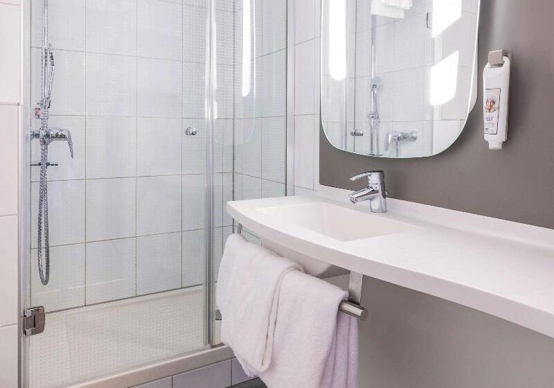 اتاق استاندارد, Ibis Zurich Messe Airport