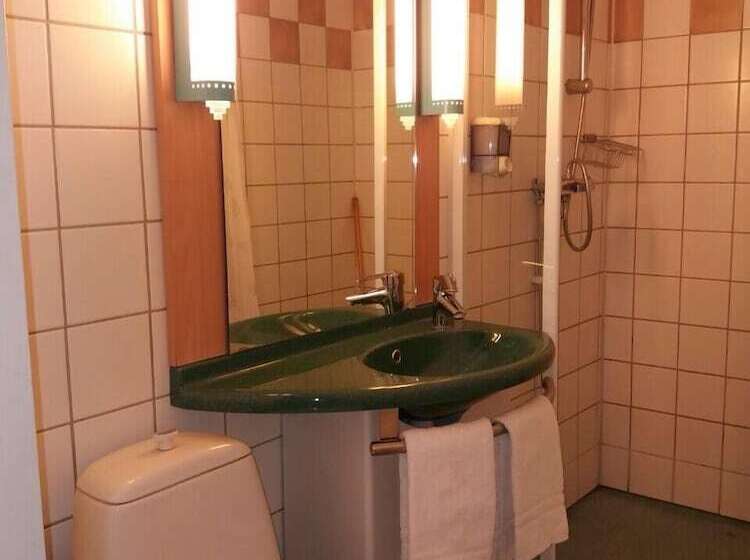 Номер Стандарт Двуспальная Кровать, Sure Hotel By Best Western Spånga