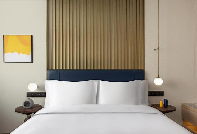 سوئیت با تخت بزرگ, Voco Wuhan Xinhua, An Ihg