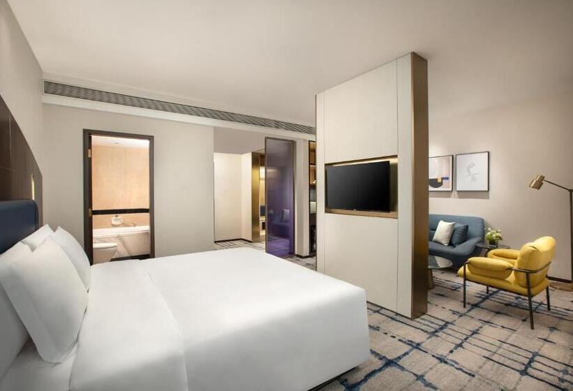 اتاق پرمیوم, Voco Wuhan Xinhua, An Ihg