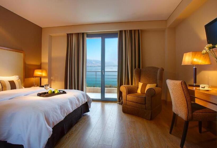 اتاق لوکس با چشم‌انداز دریاچه, Limneon Resort & Spa