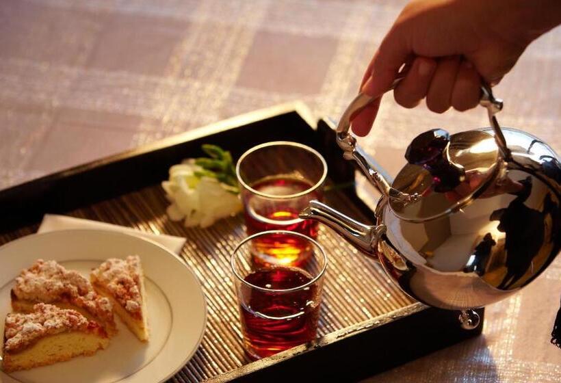 سوییت لوکس, Limneon Resort & Spa