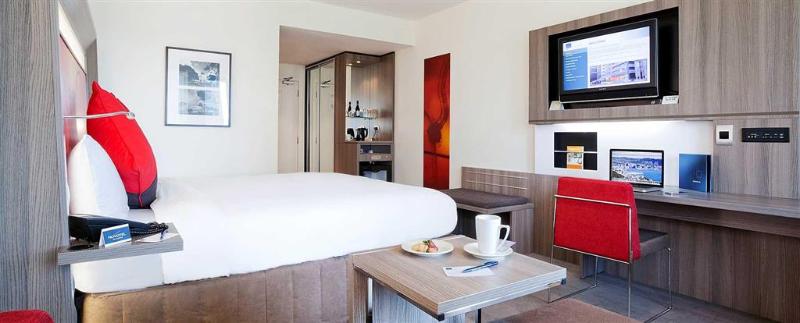 اتاق سوپریور با چشم‌انداز شهر, Novotel Wellington