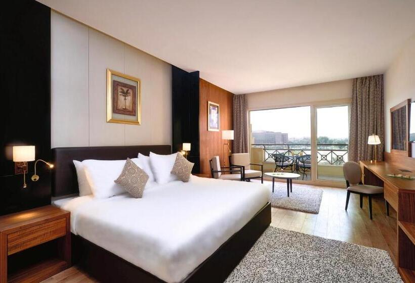 سوییت اجرایی, Mövenpick Hotel Cairo   Media City