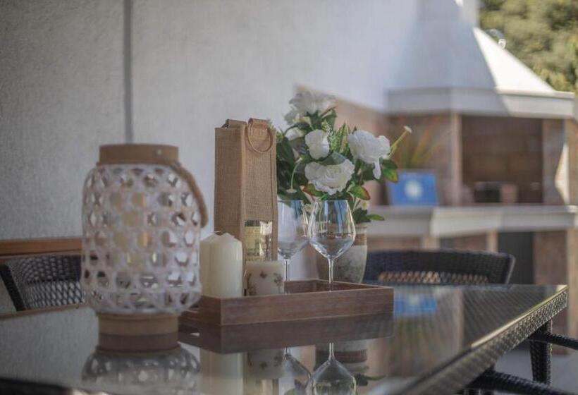 اتاق استاندارد, Apartments Gvozdenovic