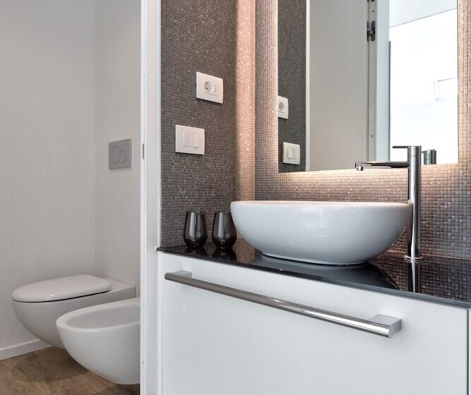 اتاق استاندارد تودرتو, Innside By Meliá Milano Torre Galfa