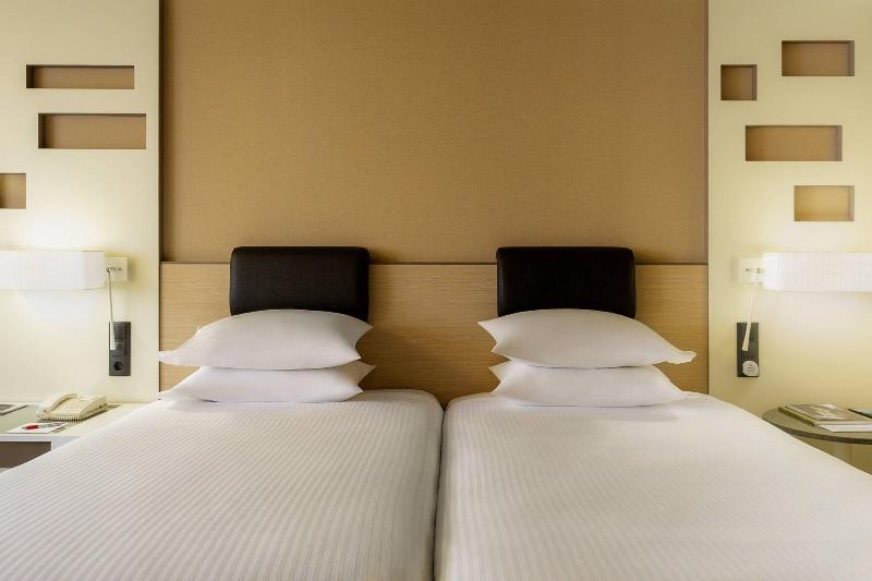 اتاق پرمیوم, Madrid Marriott Auditorium Hotel & Conference Center