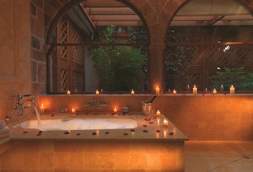 سوییت, Monasterio, A Belmond Hotel, Cusco
