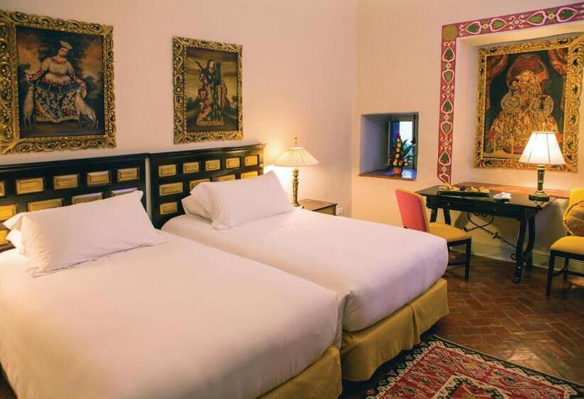 اتاق سوپریور با تخت بزرگ, Monasterio, A Belmond Hotel, Cusco