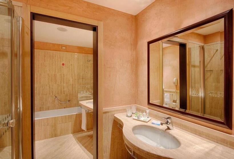 Номер Superior, NH Bologna Villanova