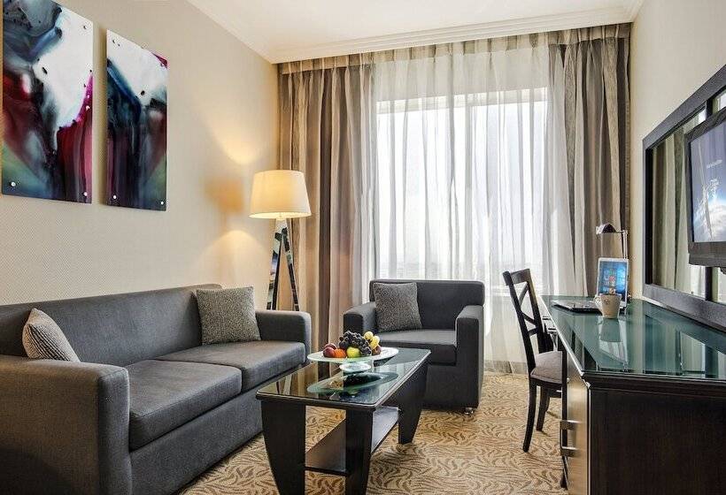 Люкс, Towers Rotana   Dubai
