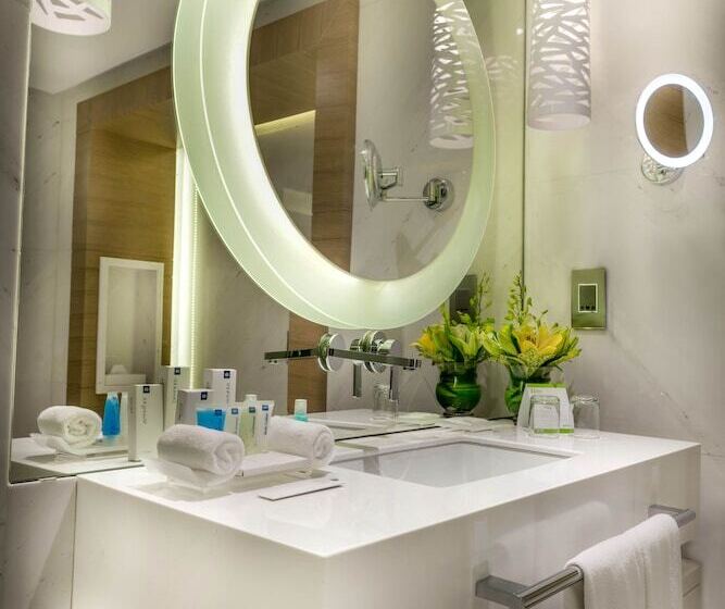 Студия Стандарт, Towers Rotana   Dubai