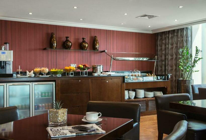 Стандартный Номер Кровать Кинг, Towers Rotana   Dubai