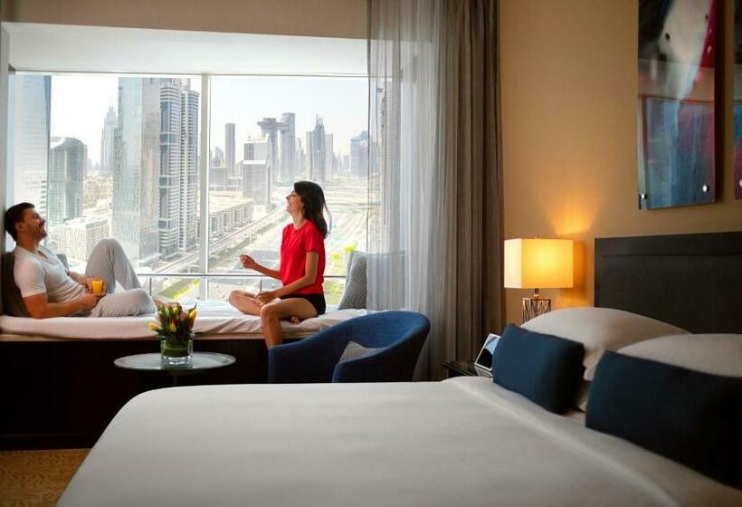 Люкс, Towers Rotana   Dubai