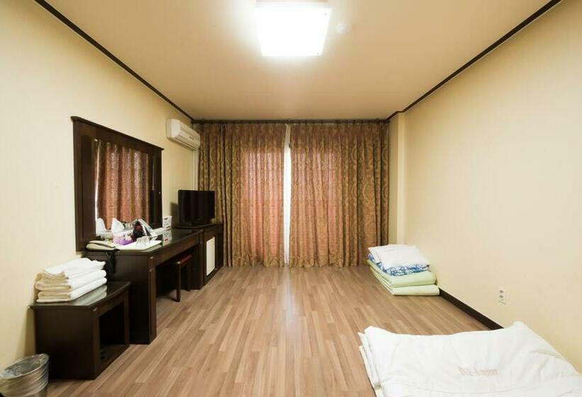 Номер Стандарт, Daea Ulleung Resort