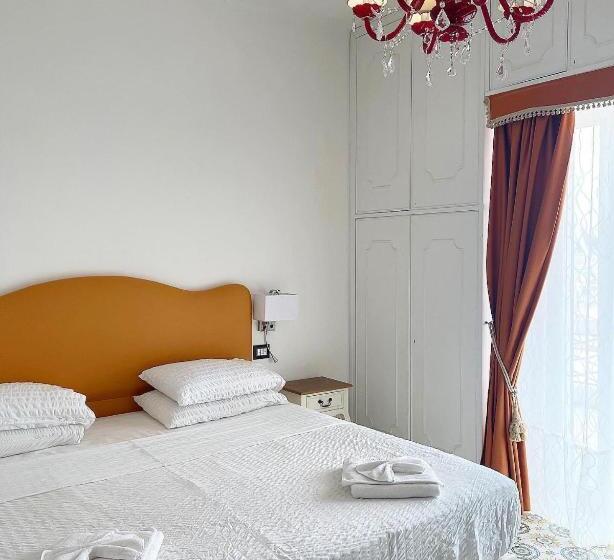 סוויטת דלוקס נוף לים, Dolce Vita Suite Alghero