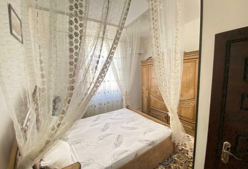 اتاق استاندارد, Mironshox Guest House