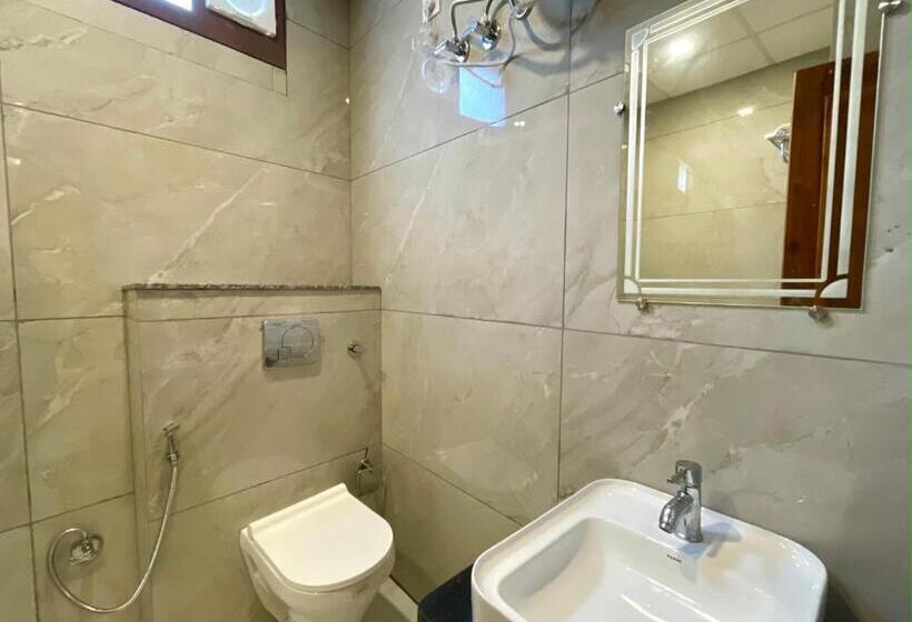 Номер Deluxe с Балконом, Kedar Inn
