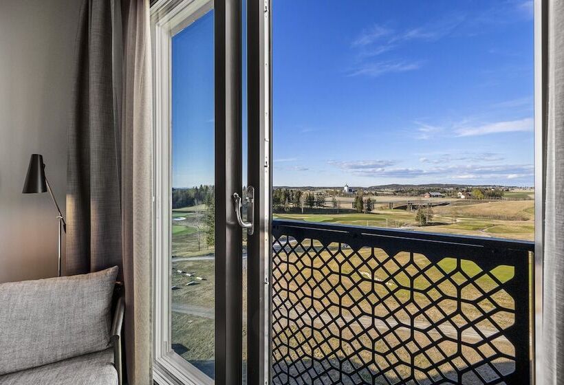 Номер Стандарт, Lily Country Club