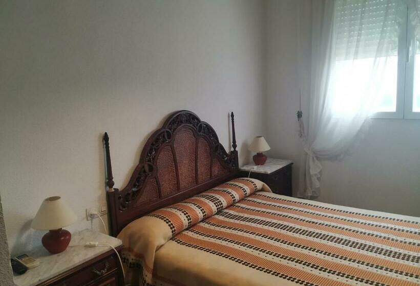 Люкс, Antolin Guest House