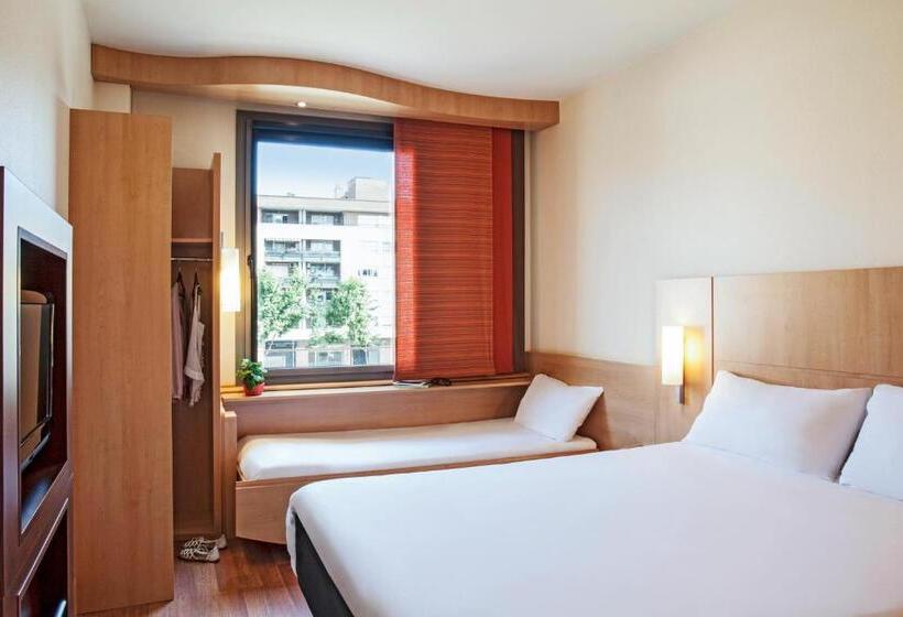 Семейный Номер, Ibis Barcelona Mollet