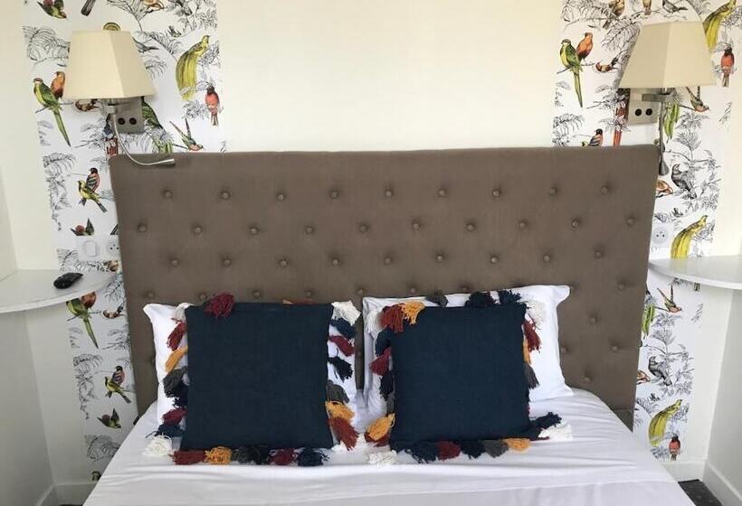 اتاق استاندارد, Logis Hôtel Louise De Savoie