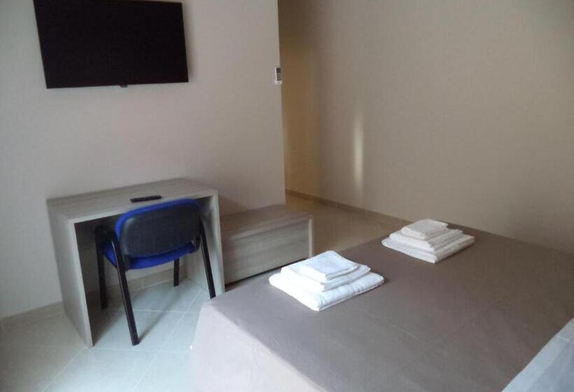 Номер Стандарт, B&b Salento