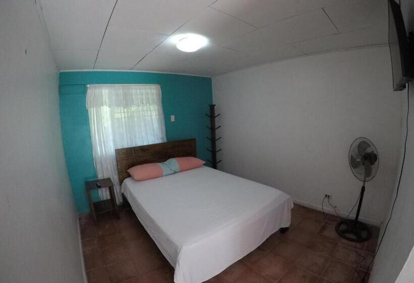 适合残疾人使用的标准间, Cabinas Palmer Makanda