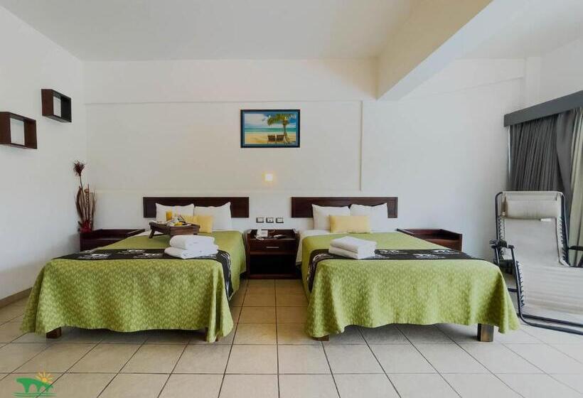 Family Suite, Puente Nacional  & Spa