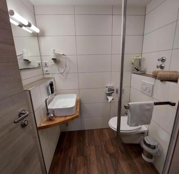 Номер Economy, Landgasthof Mörsbergei