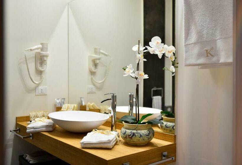 اتاق لوکس, Kete Deluxe Rooms