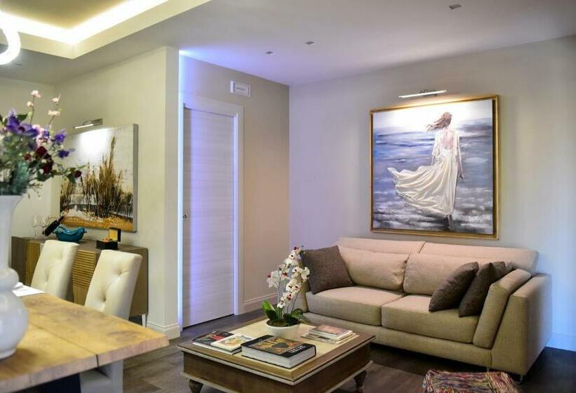 سوییت سوپریور, Kete Deluxe Rooms