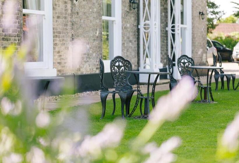 Номер Стандарт Вид на Сад, Dunedin Country House