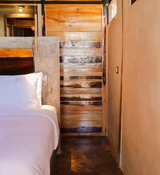 스위트 킹사이즈 침대, Casa Mate Beachfront Cabañas El Cuyo