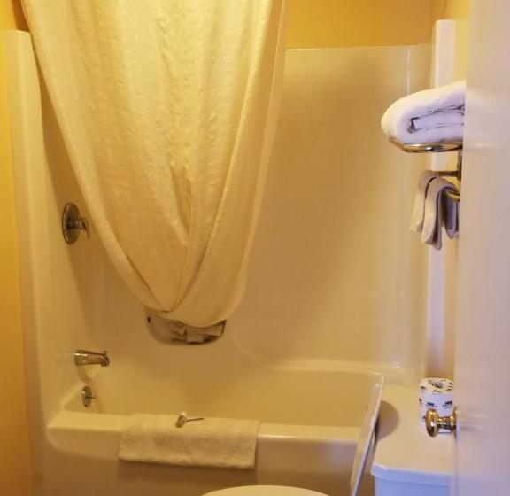 디럭스 스위트, Perry O Inn & Suites