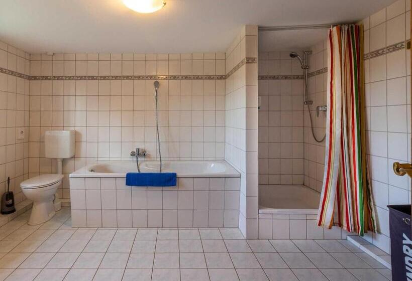 Дом 3 Спальни, Ferienpark Vieregge   Haus 1 D