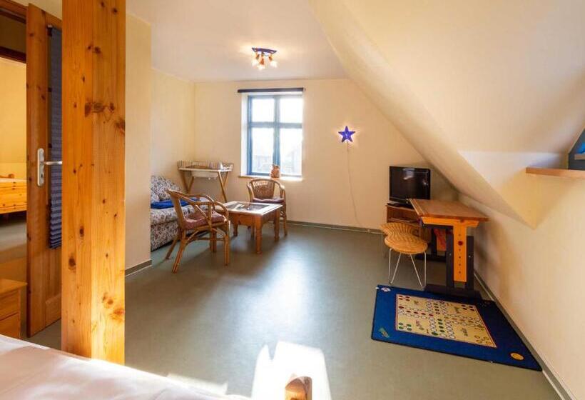 Дом 1 Спальня, Ferienpark Vieregge   Haus 1 D