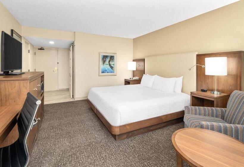Standard-invahuone King-vuode, Doubletree By Hilton Fort Myers At Bell Tower Shops