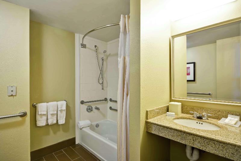 Quarto Estandar Cama King, Hilton Garden Inn Ft Myers