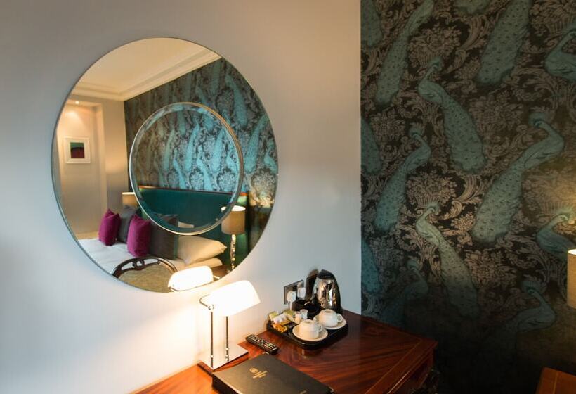 سوییت, Kilkenny Hibernian