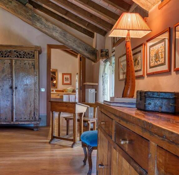 标准间, Il Castello Di Tassara