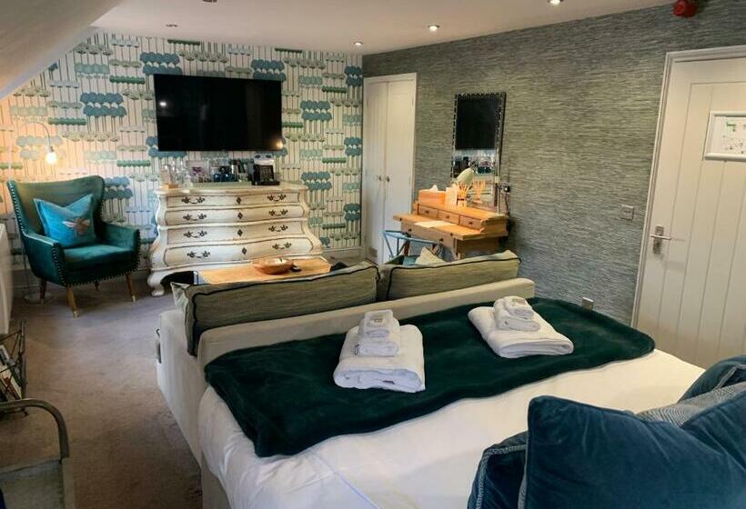 Номер Deluxe, No33 Thornham Boutique Suites