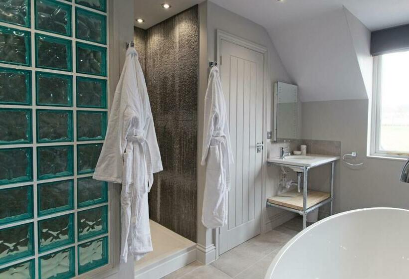 Номер Deluxe, No33 Thornham Boutique Suites